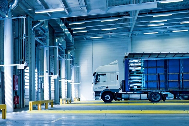 Logistics truck warehouse - MSE-Logistics